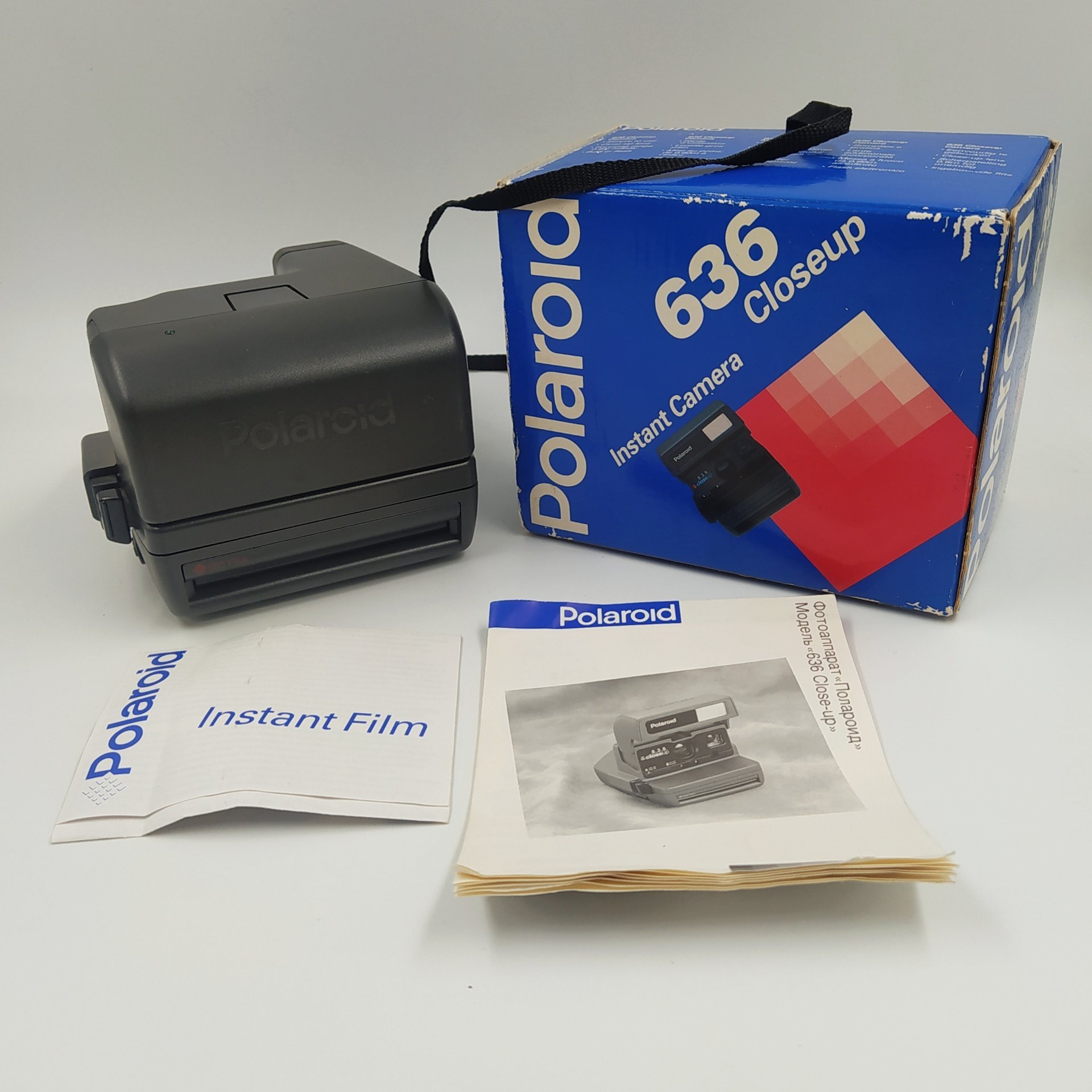 Фотоаппарат "Polaroid 636 Close Up" в оригинальной коробке, предприятие "Светозор" по лицензии компания "Polaroid", Polaroid