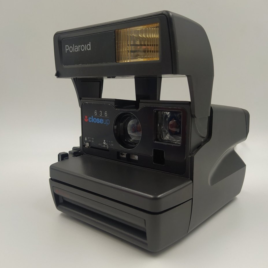Фотоаппарат "Polaroid 636 Close Up" в оригинальной коробке, предприятие "Светозор" по лицензии компания "Polaroid", Polaroid