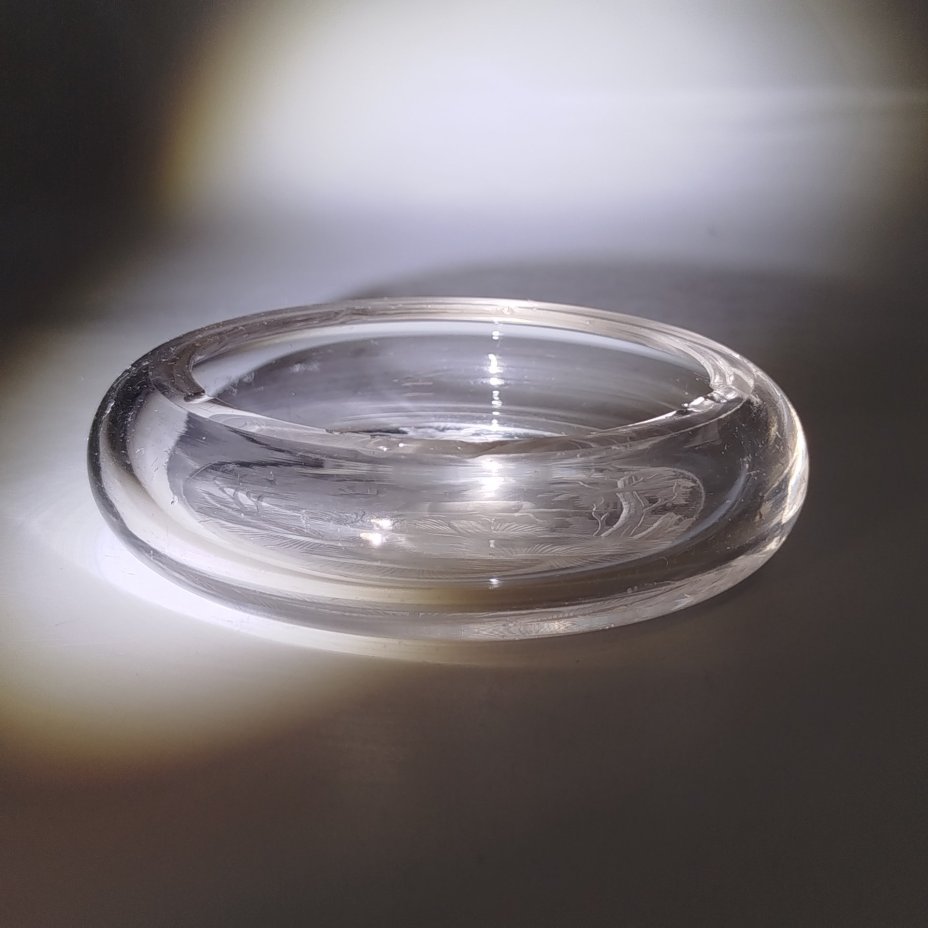 Пепельница с изображением бегущего оленя