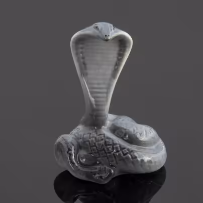 Статуэтка "Королевская кобра", Ленинградский фарфоровый завод (ЛФЗ)