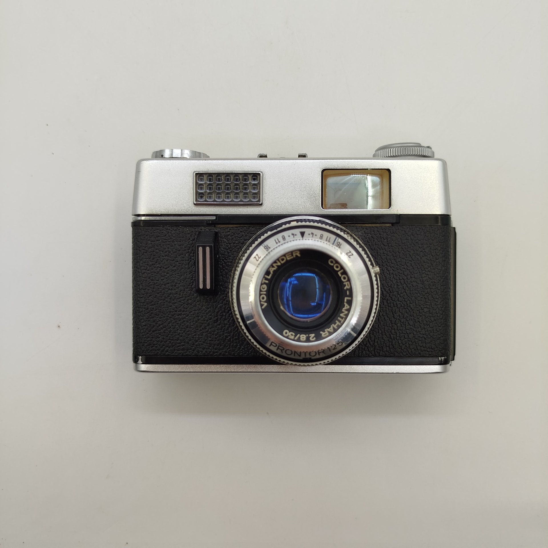 Фотоаппарат "Voigtlander vitoret D", с объективом Lanthar 40mm f/2.8 в родном кофре, Voigtlander (Фохтлендер)