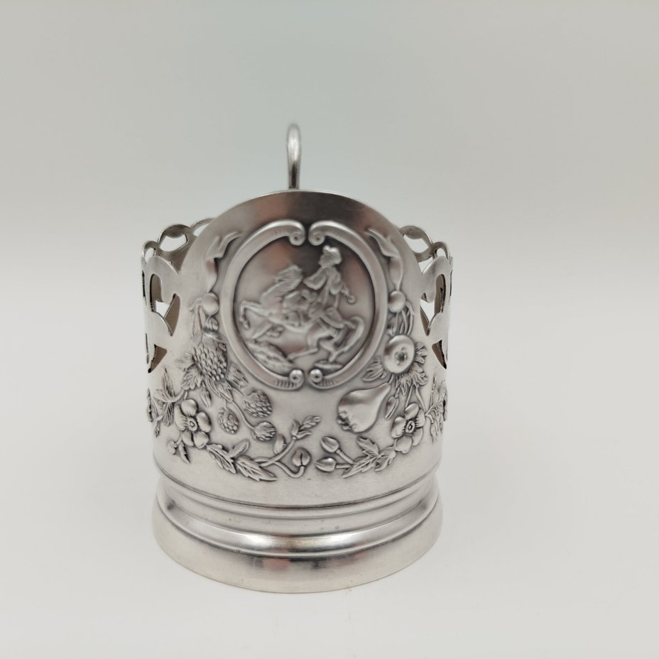 Подстаканник "Богдан Хмельницкий", мНЦ (медь-никель-цинк), Киевский завод столовых приборов и посуды им. Дзержинского (ЗiД, ЗиД), СССР, 1950-1960 гг., Киевский завод столовых приборов и посуды им. Дзержинского (ЗiД
