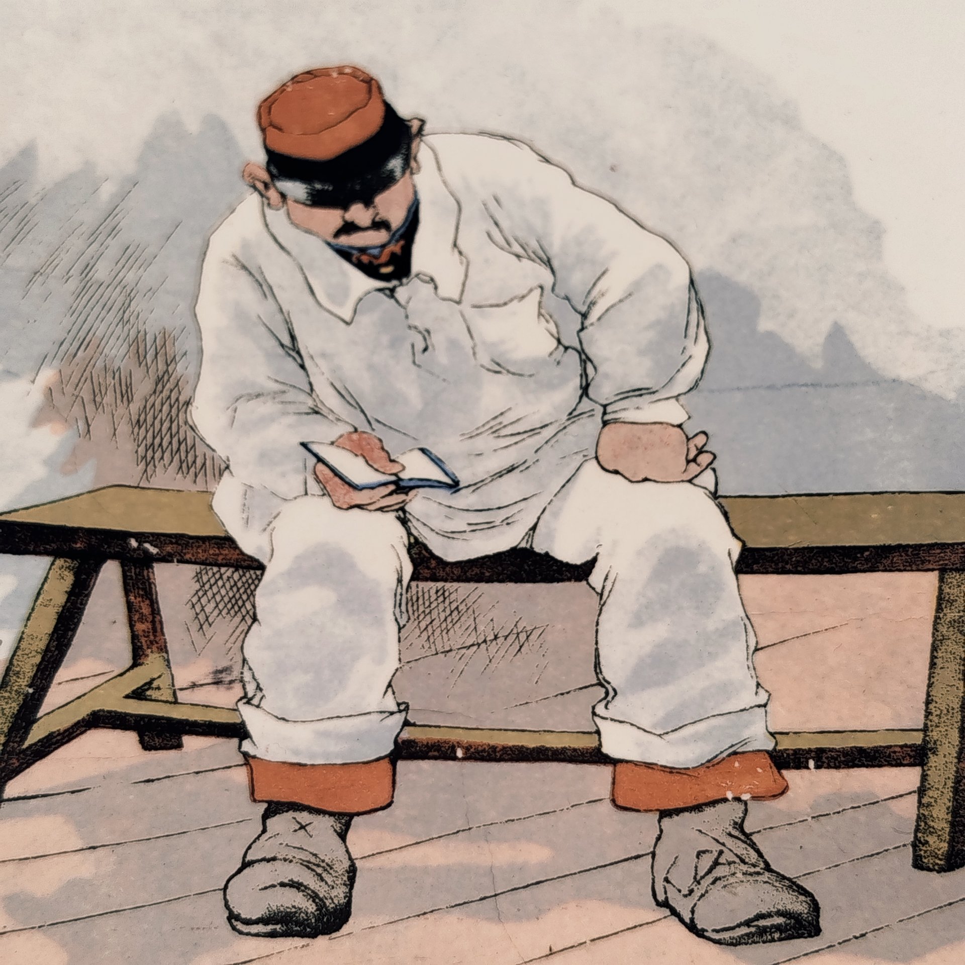 Тарелка декоративная "Cruelle Enigme. Ecole de compagnie.  Au commandement de marche, la premiere section s'arrete!?" ("Жестокая загадка. Школа роты. По команде к маршу первый отряд останавливается!?"), с подписью автора рисунка, фаянс, деколь, Sarreguemines (Саргемин), Франция, 1890-1920 гг.