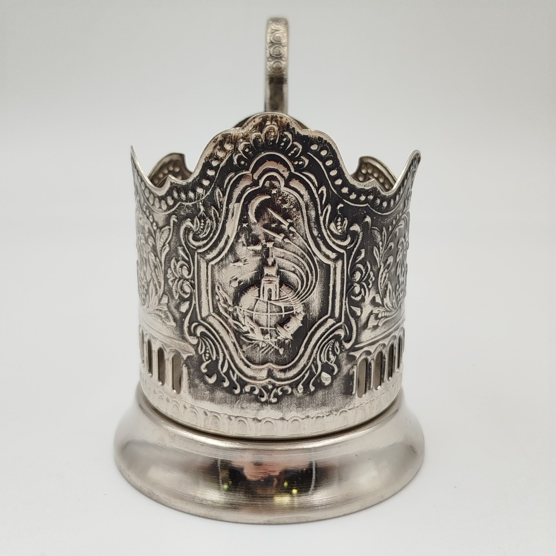 Подстаканник "Советский космос", мНЦ (медь-никель-цинк), Кольчугинский завод цветных металлов, СССР, 1960-1980 гг.