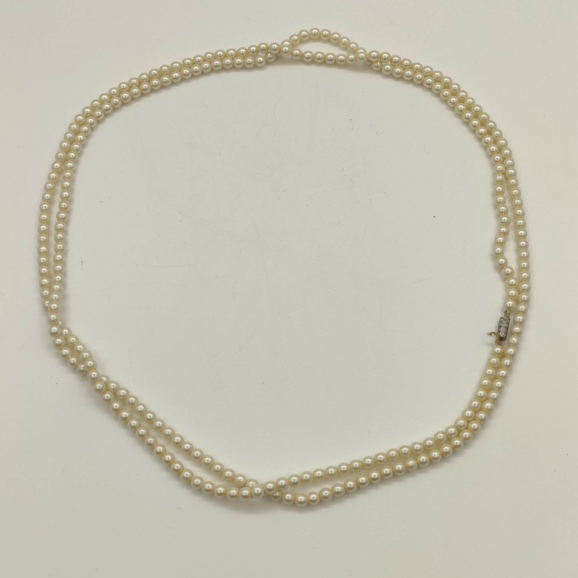 Бусы с бусинами круглой формы, композитный материал (имитация жемчуга), сплав металлов, СССР, 1970-1990 гг.