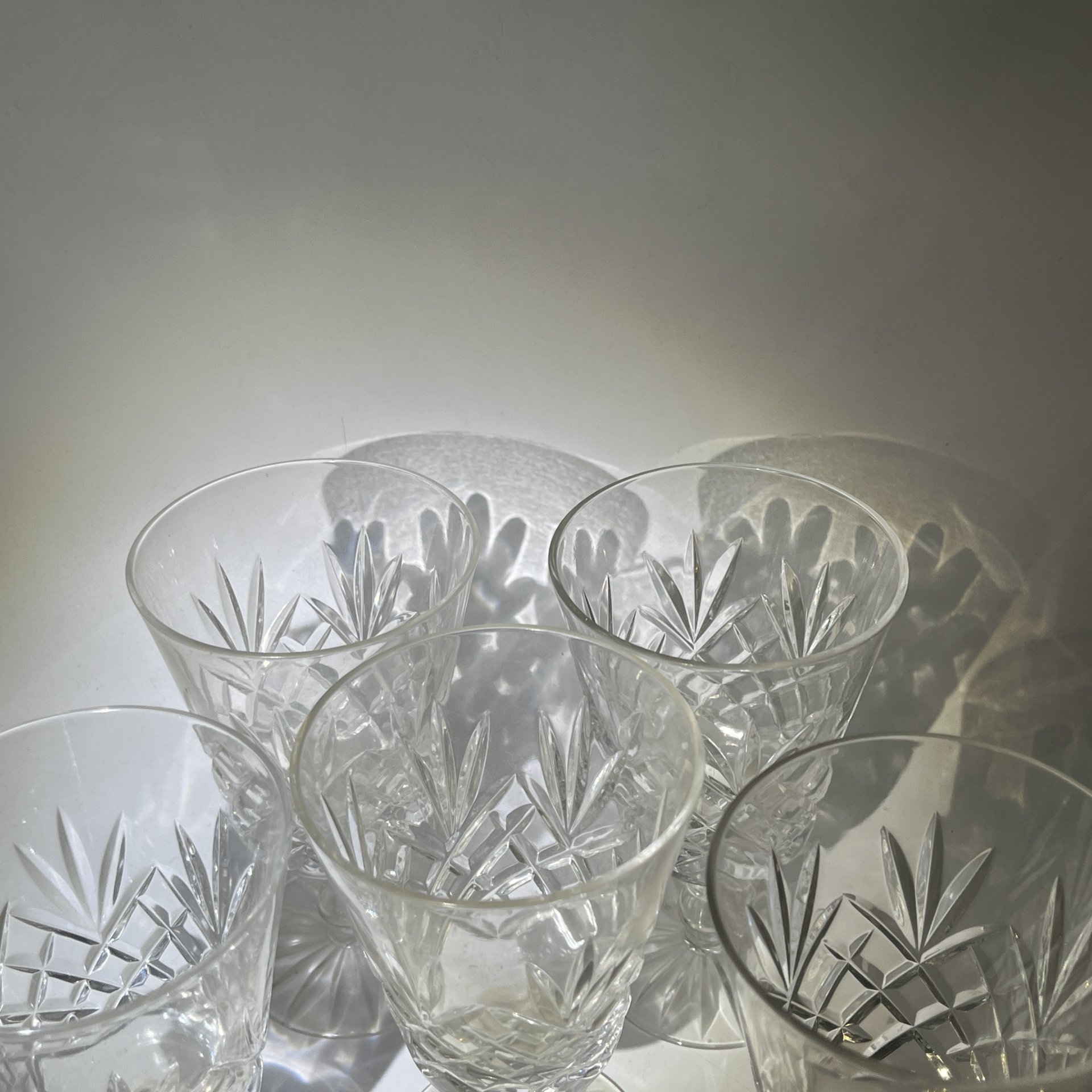 Набор из 5 бокалов с геометрическим декором, хрусталь, пресс, СССР, 1970-1990 гг.
