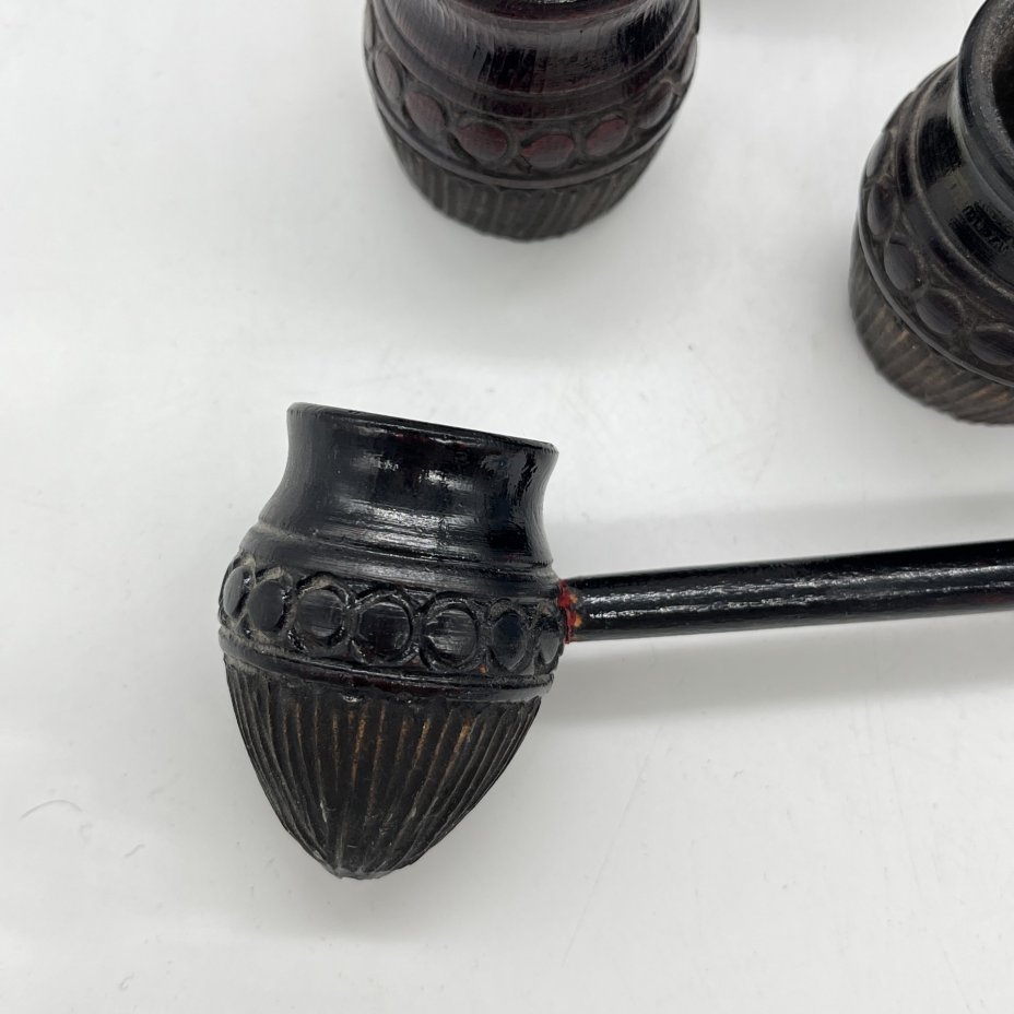 Набор из 6 стопок и ковшика с резным декором