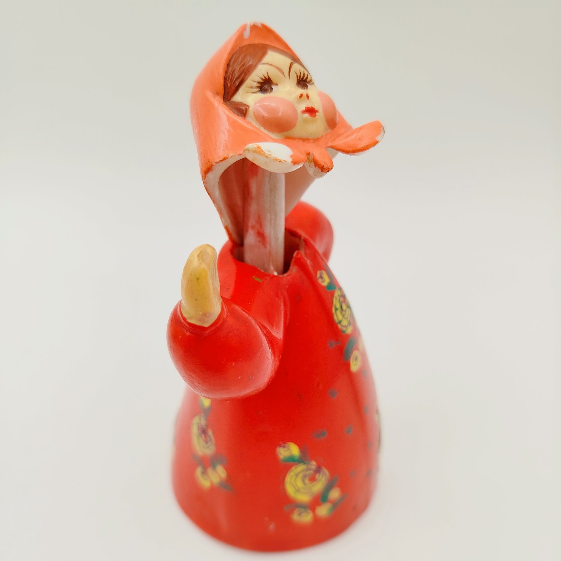 Кукла-болванчик  "Плясунья" (танцующая), пластик, колкий, роспись, СССР, 1950-1960 гг.