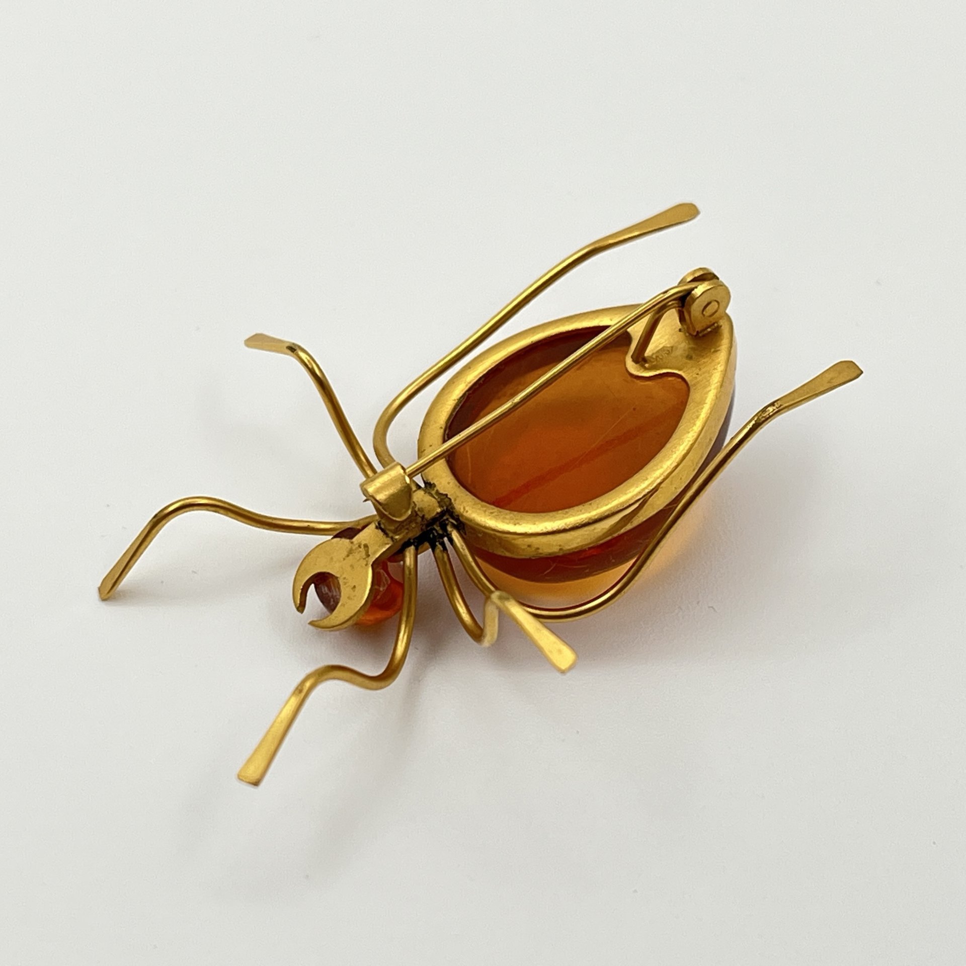 Брошь винтажная "Паук", янтарь, латунь, золочение, Калининградский янтарный комбинат, СССР, 1987-1992 гг.