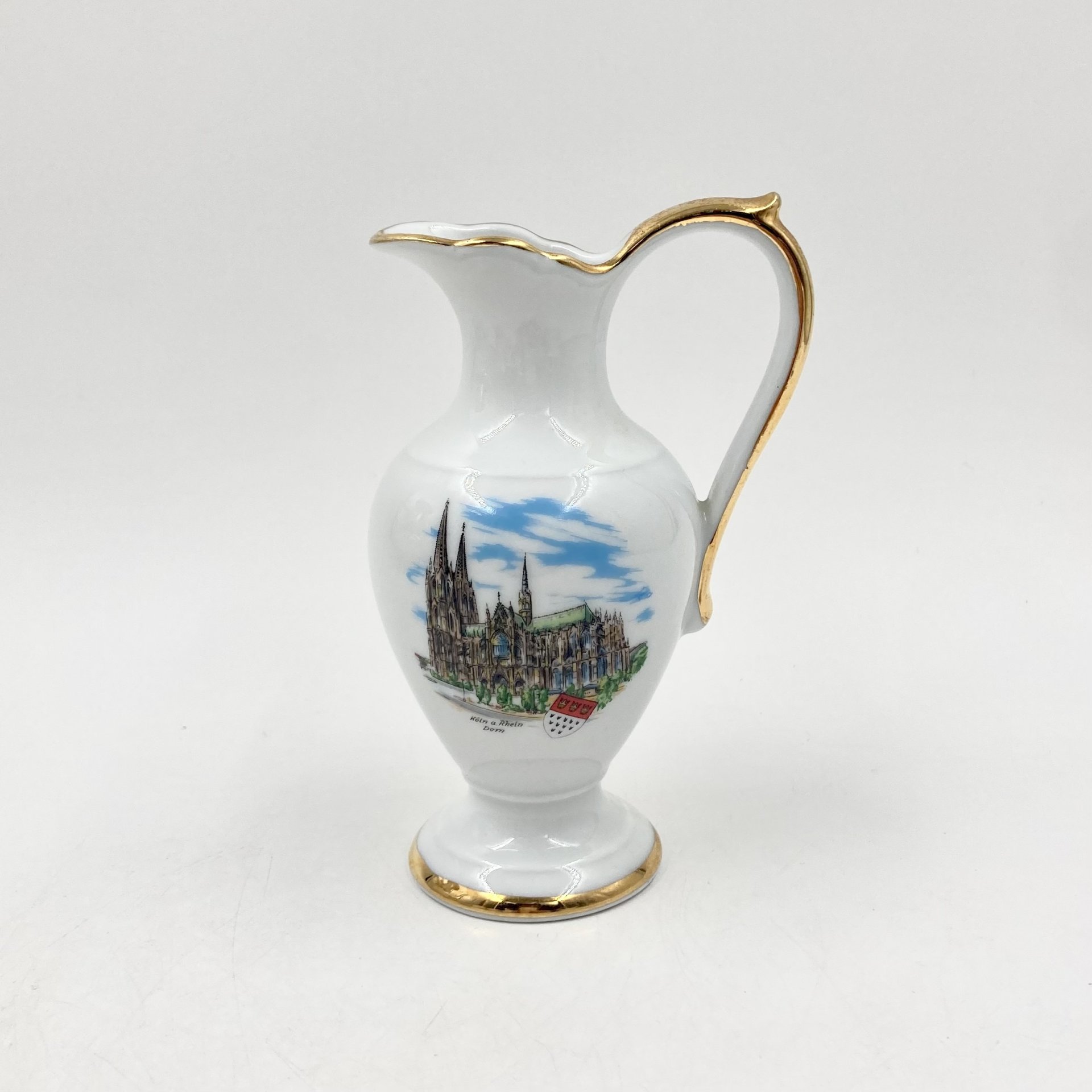 Сувенирный кувшин (ваза) "Köln a. Rhein" (Кёльн), Мануфактура Kleiber, фарфор, деколь, золочение, Германия, 2000-2020 гг.