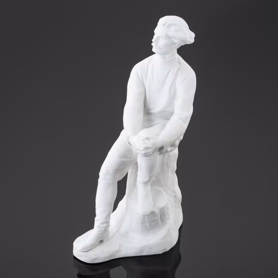 Статуэтка "Максим Горький", автор В.Г. Стамов, Ленинградский фарфоровый завод (ЛФЗ)