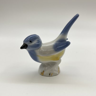 Статуэтка "Синичка", фарфор, золочение, Дмитровский фарфоровый завод (ДФЗ Вербилки), СССР, 1954-1965 гг.