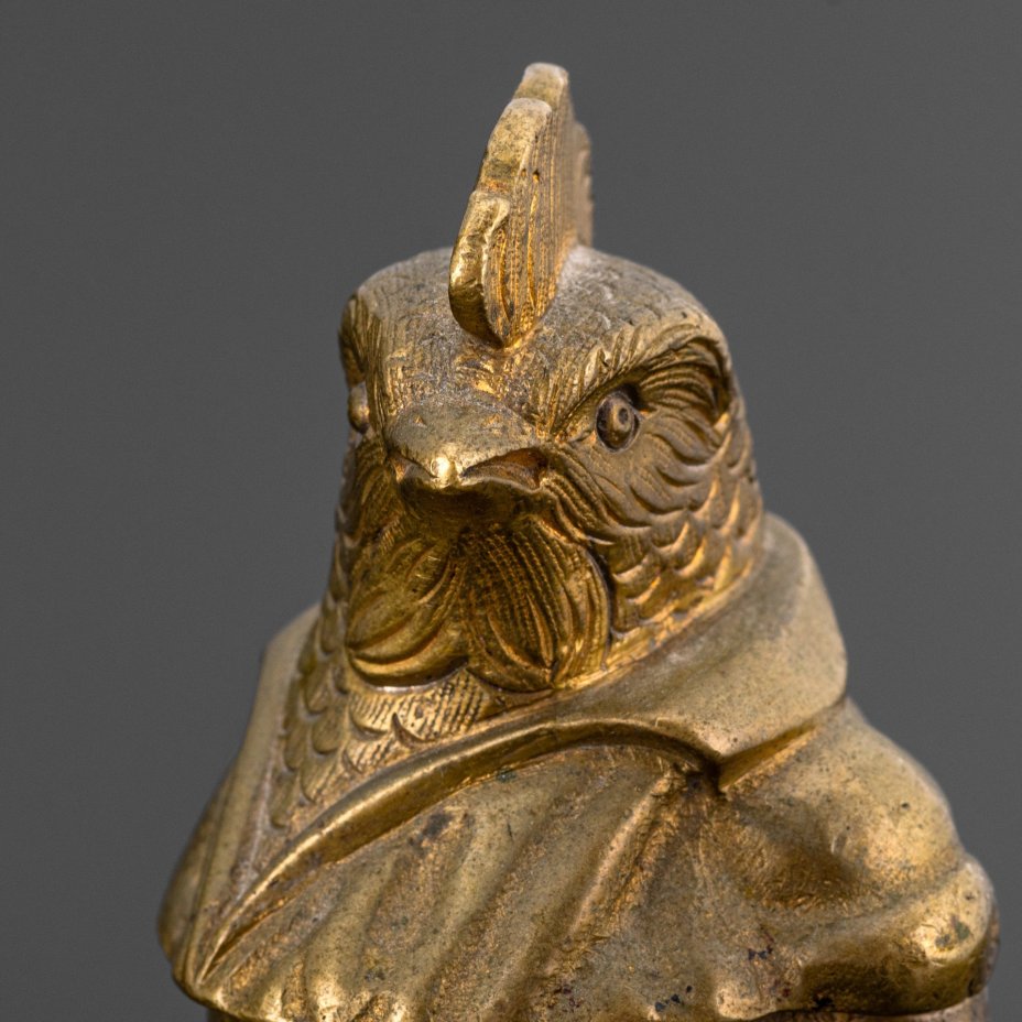 Спичечница "Деловой петух", латунь, камень, Западная Европа, 1890-1920 гг.