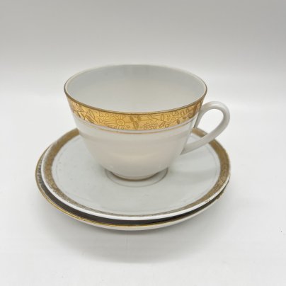 Чайное трио с декором в виде золотистой каймы, фарфор, золочение, Ленинградский фарфоровый завод (ЛФЗ), СССР, 1960-1980 гг.