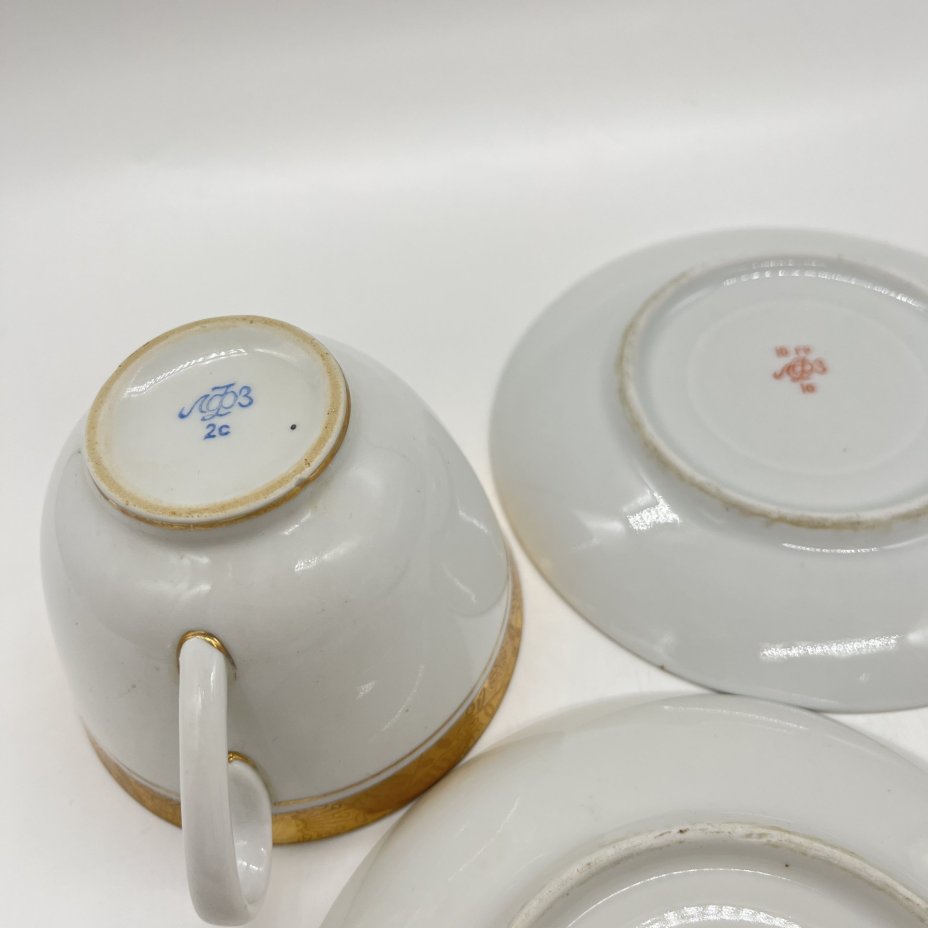 Чайное трио с декором в виде золотистой каймы, фарфор, золочение, Ленинградский фарфоровый завод (ЛФЗ), СССР, 1960-1980 гг.