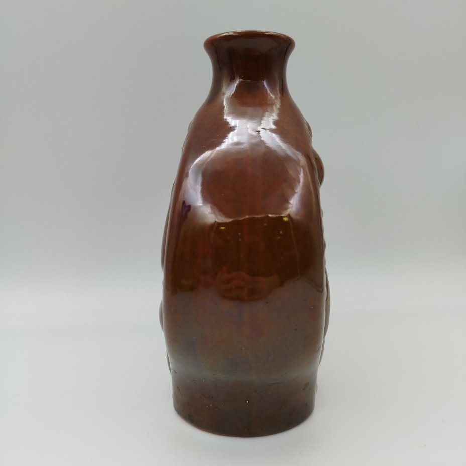 Штоф с изображением гончара