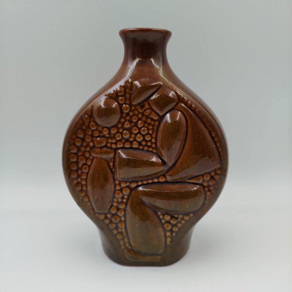 Штоф с изображением гончара