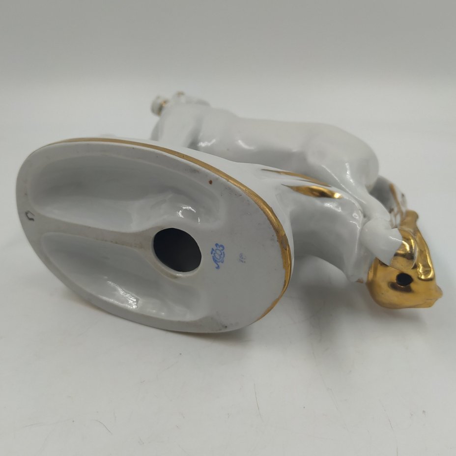 Статуэтка "Конь-огонь", автор формы И.С. Ефимов, фарфор, золочение, Ленинградский фарфоровый завод (ЛФЗ), СССР, 1960-1970 гг.