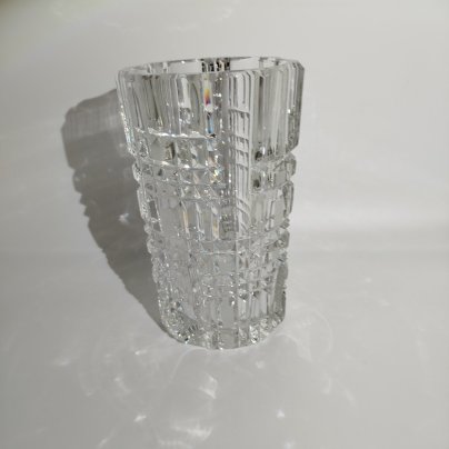 Ваза для цветов "Праздник", автор А.М. Остроумов, хрусталь, алмазная грань, Ленинградский завод художественного стекла (ЛЗХС), СССР, 1960-1980 гг.