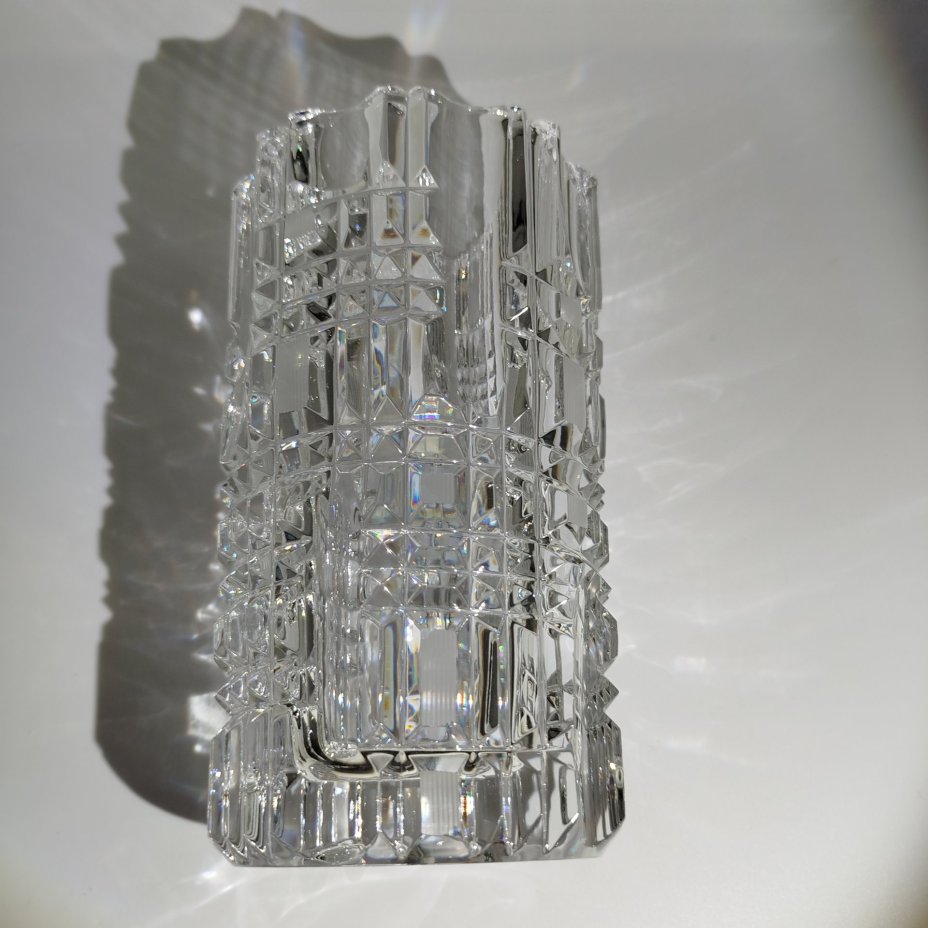 Ваза для цветов "Праздник", автор А.М. Остроумов, хрусталь, алмазная грань, Ленинградский завод художественного стекла (ЛЗХС), СССР, 1960-1980 гг.