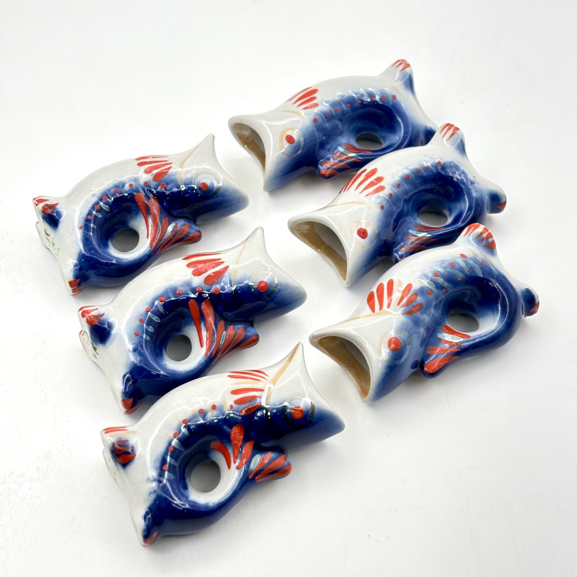 Набор для крепких напитков "Рыба" (штоф и 6 стопок), автор М.Д.Барамидзе, фарфор, роспись, Полонский завод художественной керамики (Полонное ЗХК), СССР, 1973-1991 гг.