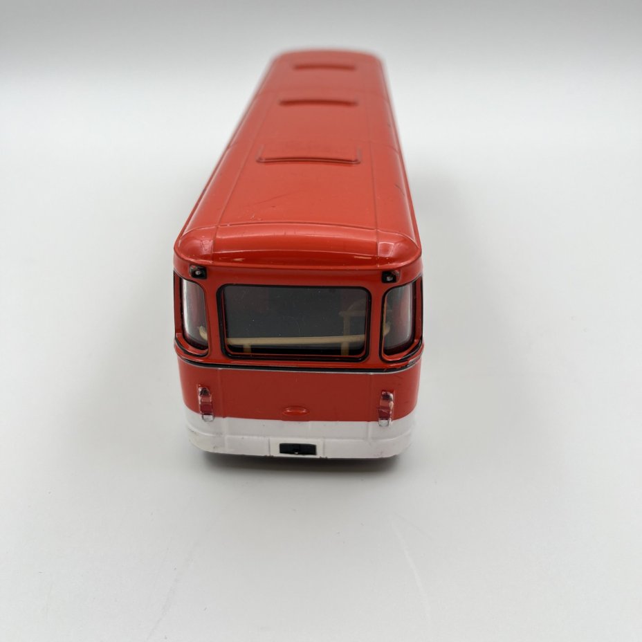 Модель автобуса "Лиаз-677м", металл, пластик, крашение, Россия, 1990-2000 гг.