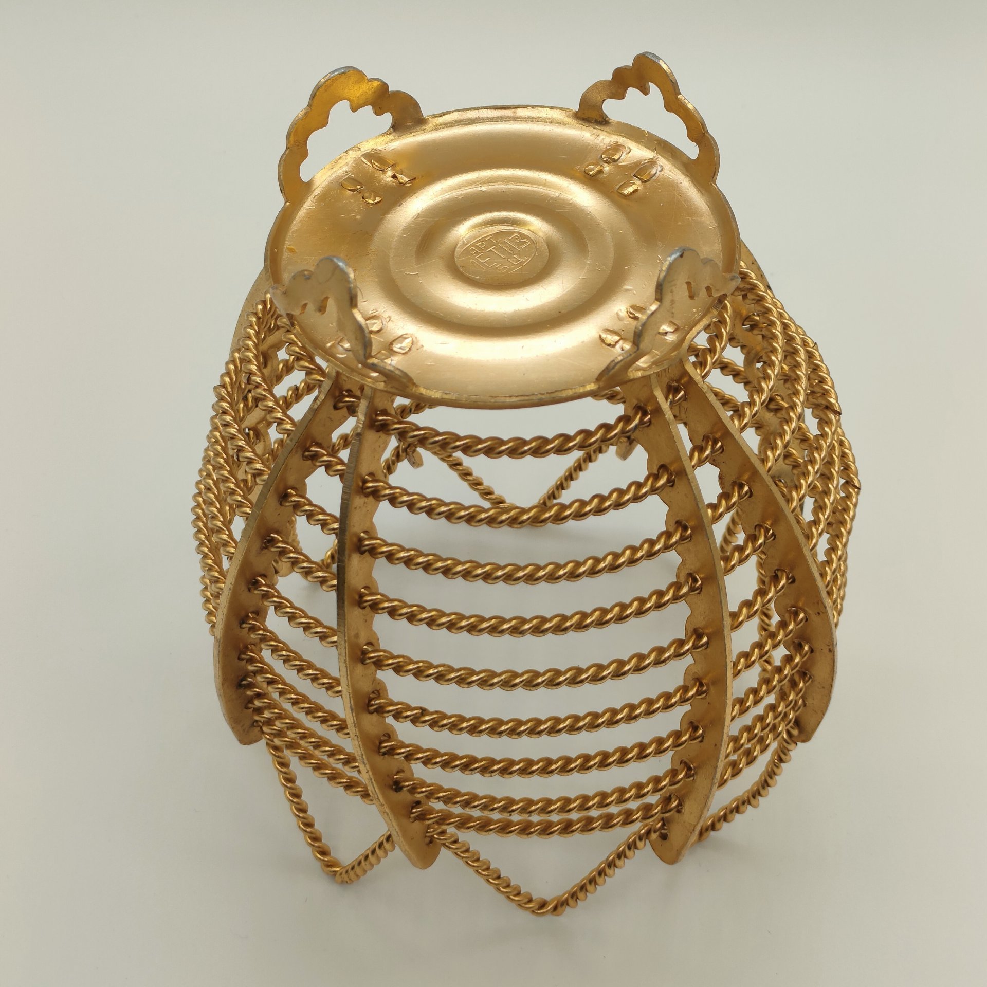 Сухарница (конфетница) с ажурным бортом, алюминий, золочение, СССР, 1970-1990 гг.