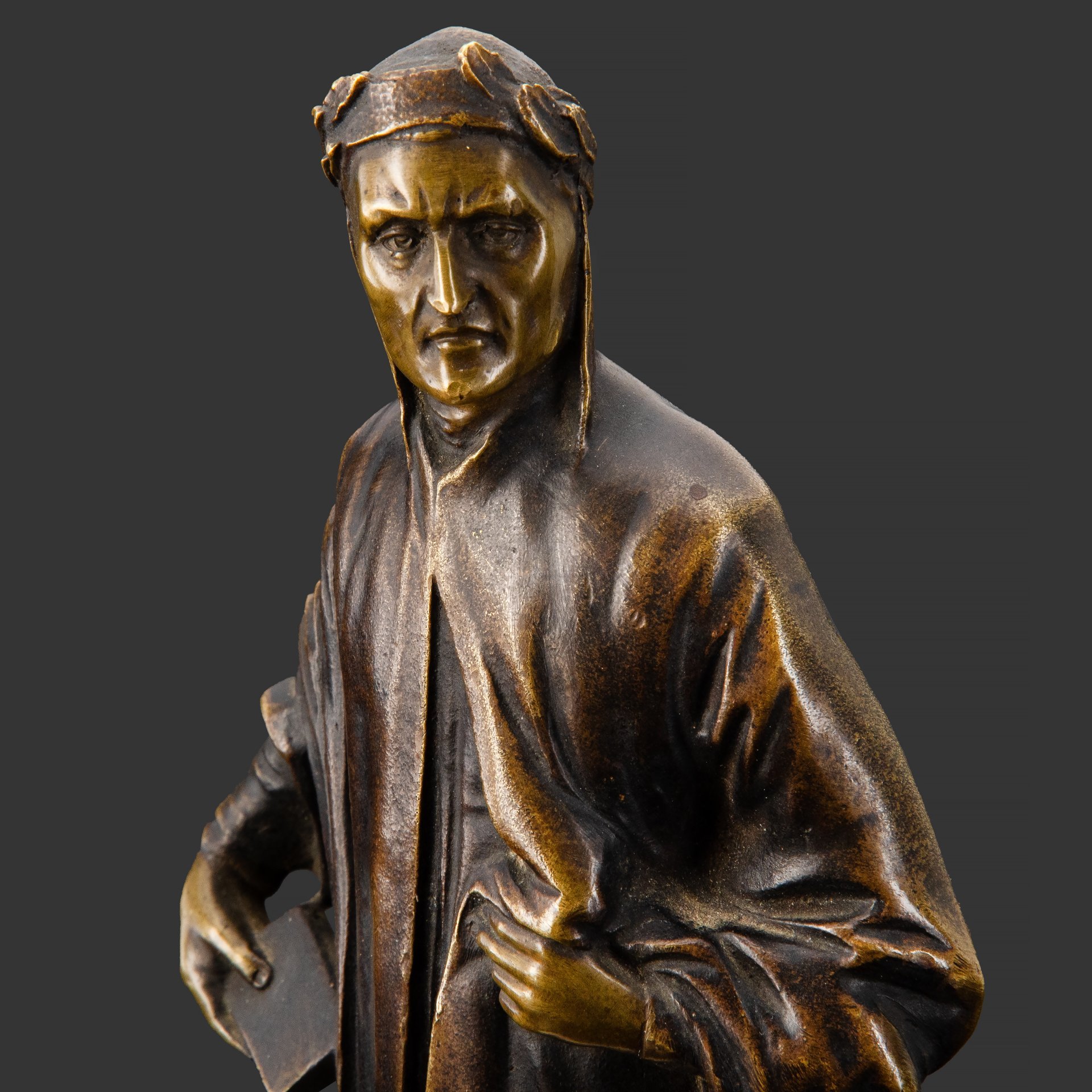 Скульптура "Данте с книгой", автор Else von Beck (1888-1925), бронза, камень, Франция, 1930-1960 гг.