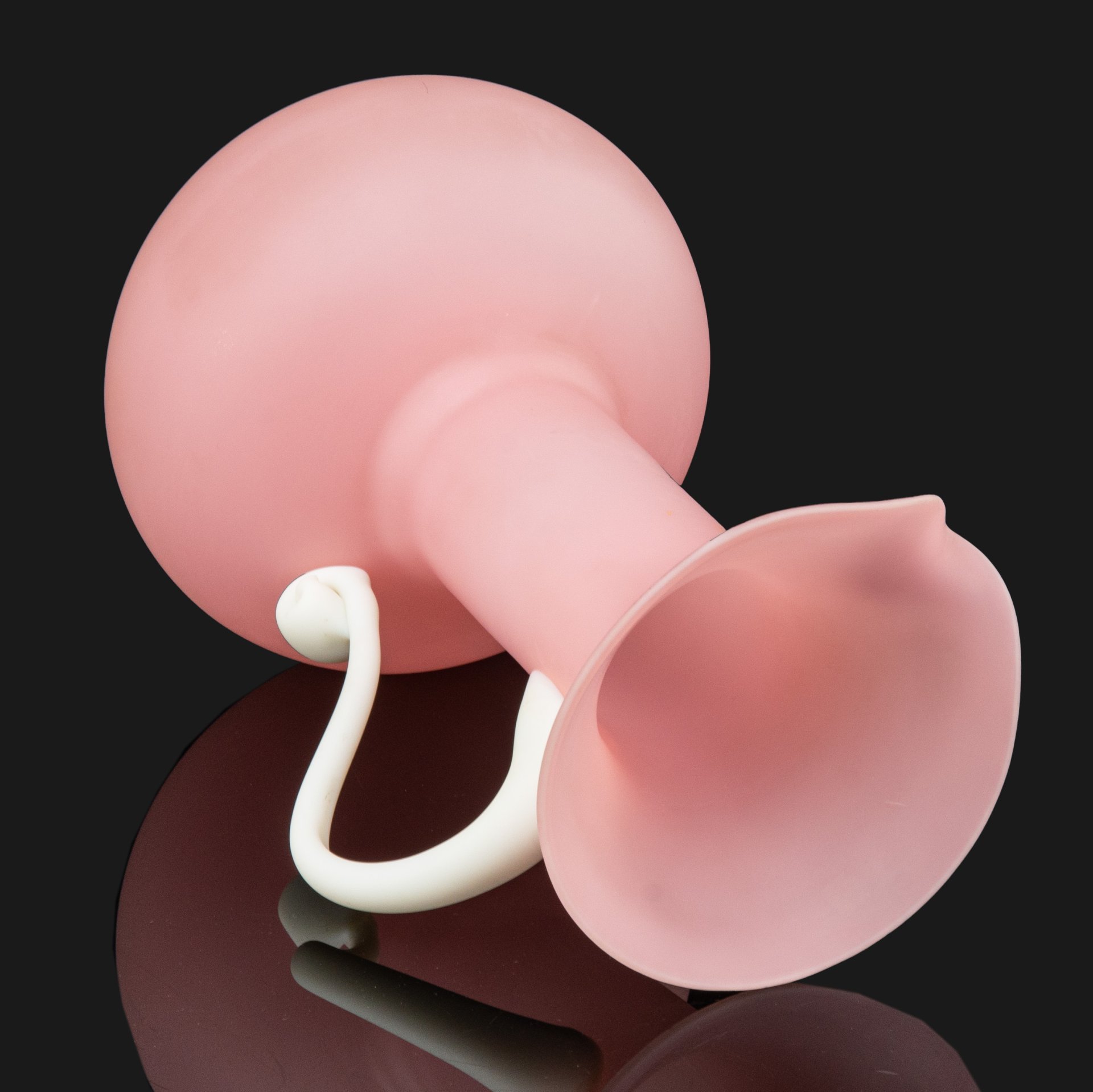 Высокая интерьерная ваза (кувшин) нежного розового оттенка, Empoli  Art Glass Opaline, стекло, двухцветное, матовое
