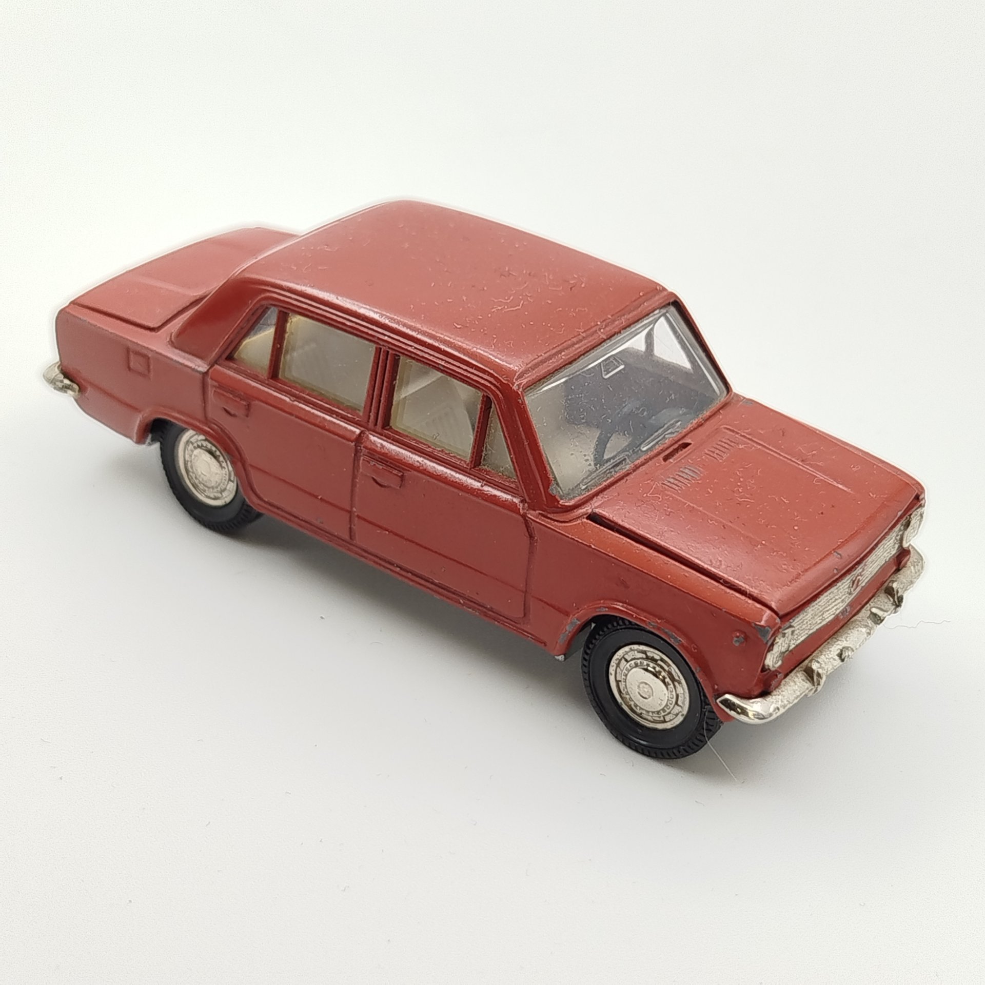 Модель автомобиля "ВАЗ-2101" (модель А9 1:43), металл, пластик, СССР, 1970-1980 гг.