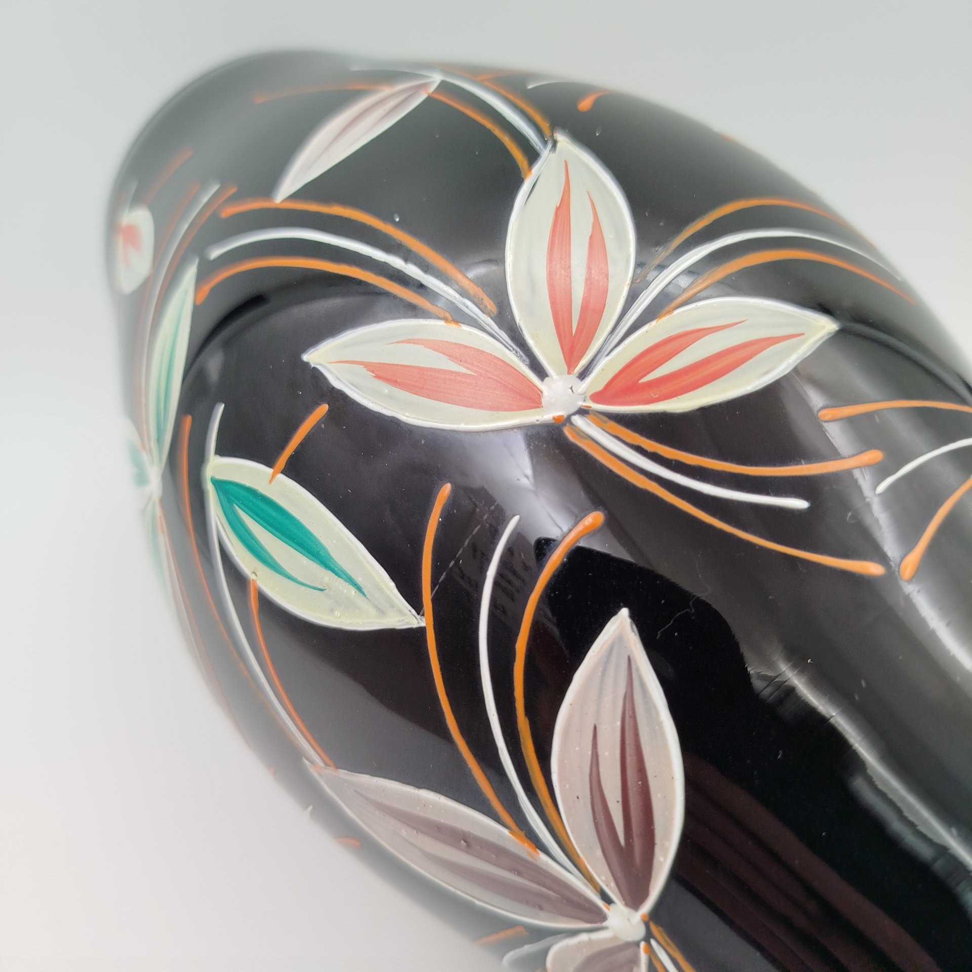 Ваза с цветочным декором из гиалитового стекла, Karl Grossmann, стекло, роспись, ГДР, 1950-1970 гг.