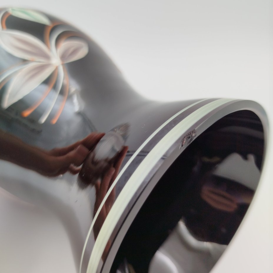 Ваза с цветочным декором из гиалитового стекла, Karl Grossmann