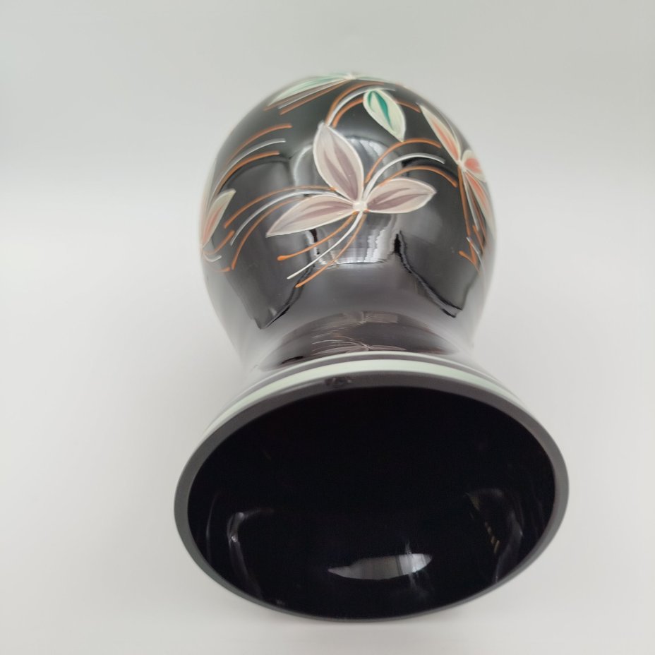 Ваза с цветочным декором из гиалитового стекла, Karl Grossmann