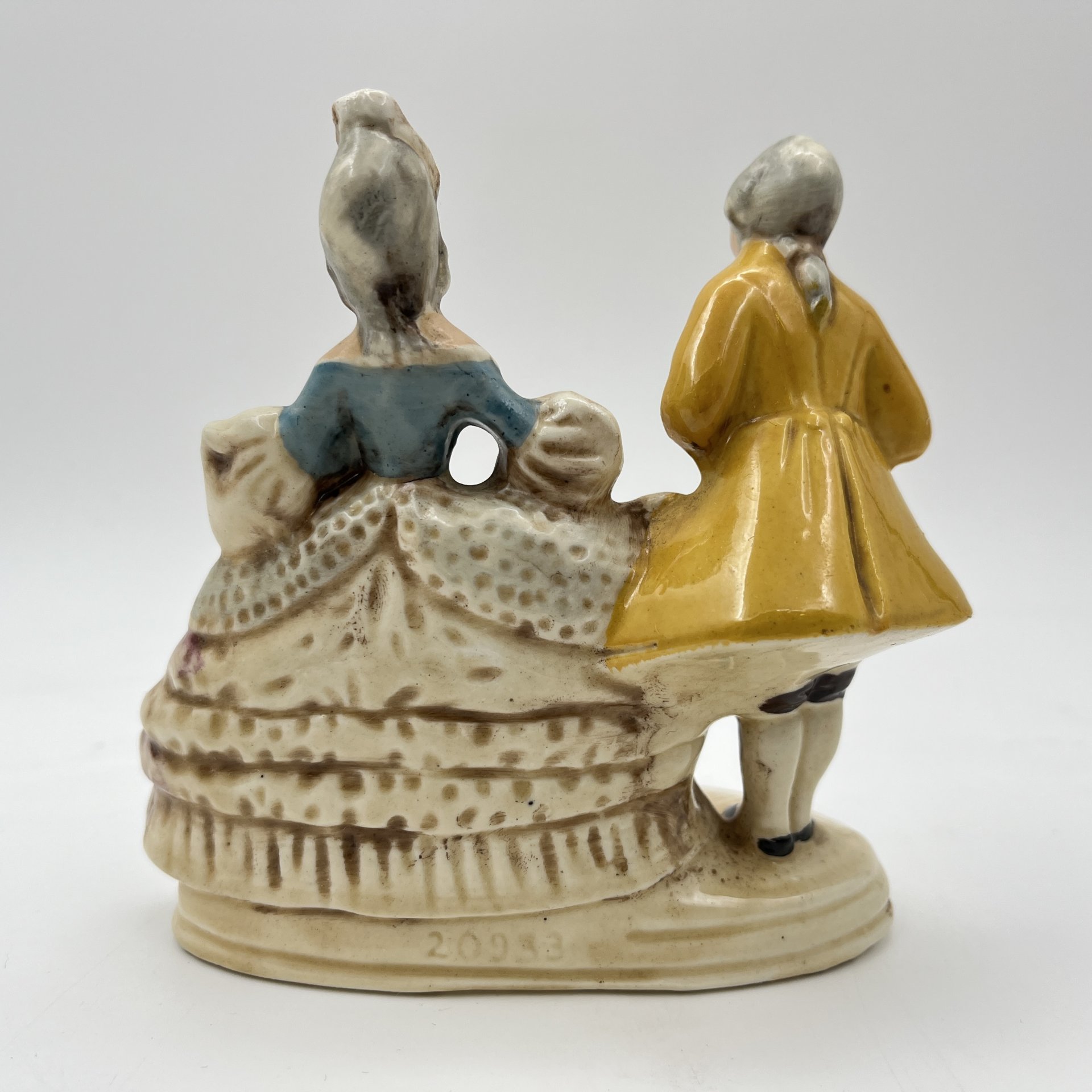 Статуэтка "Галантная сцена", фарфор, роспись, 1970-1990 гг.