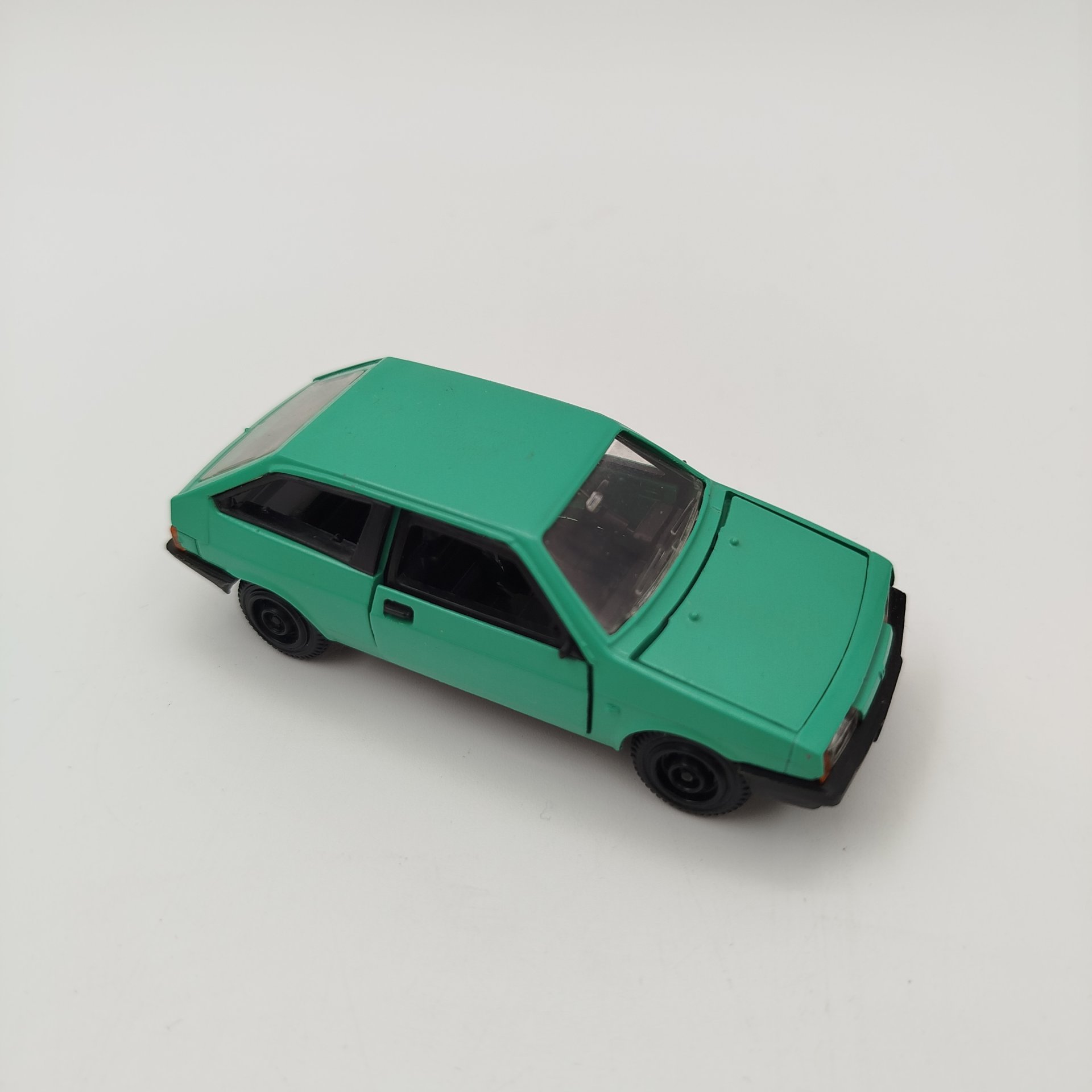 Модель автомобиля "ВАЗ 2108-09"