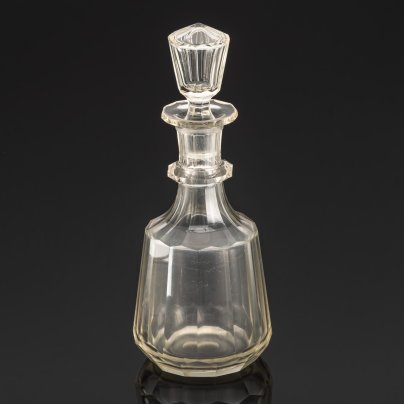 Графин с декором "грань во весь" (большой), стекло, выдувание, гранение, Акционерное общество Мальцовских заводов, Российская империя, 1890-1915 гг.