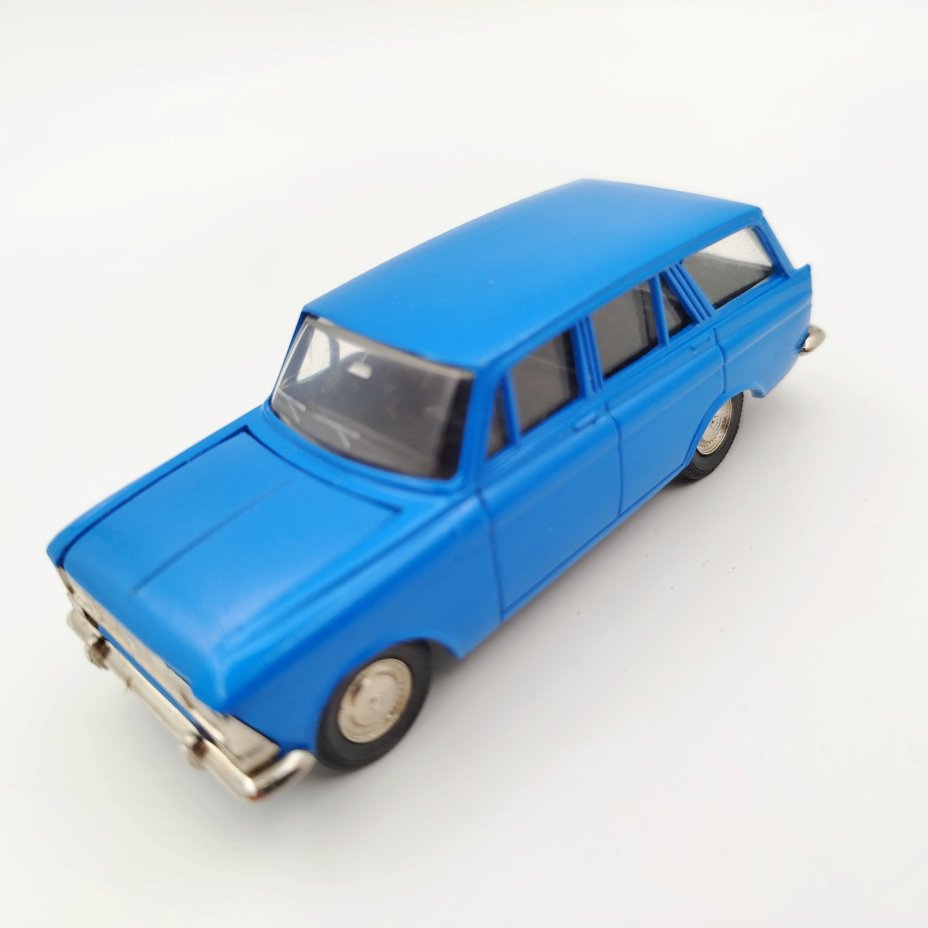 Модель автомобиля "Москвич 427", металл, пластик, краска, СССР, 1980-1990 гг.