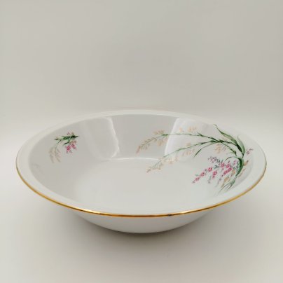 Салатник круглой формы, украшенный цветочным декором, фарфор, деколь, золочение, Bareuther & Co., Bavaria, Германия, 1931-1945 гг.