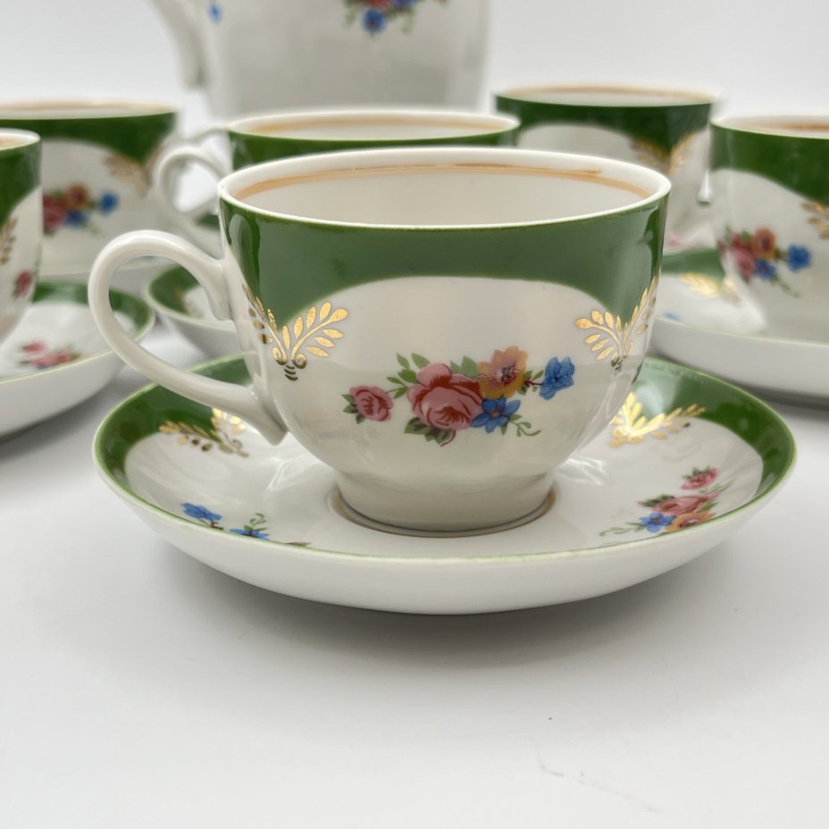 Сервиз кофейный с цветочным декором на 6 персон (13 предметов), фарфор, деколь, крытье, золочение, Дулевский фарфоровый завод (Дулёво), Россия, 1999 г.