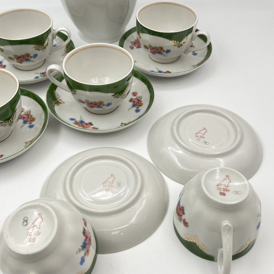 Сервиз кофейный с цветочным декором на 6 персон (13 предметов), фарфор, деколь, крытье, золочение, Дулевский фарфоровый завод (Дулёво), Россия, 1999 г.