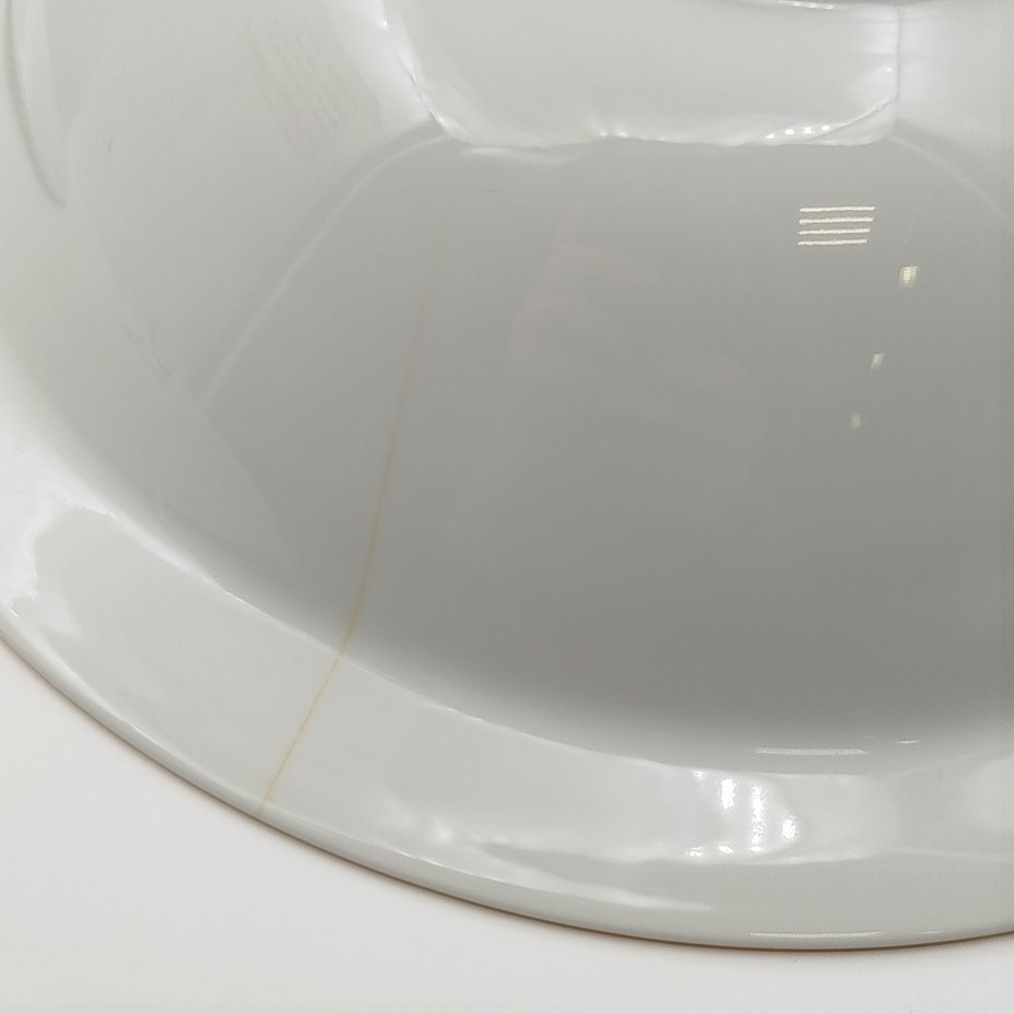 Пара салатников с цветочным декором золотистого цвета, фарфор, деколь, золочение, Graf Von Henneberg Porzellan, 1777 Jlmenau, ГДР, 1973-1977 гг.