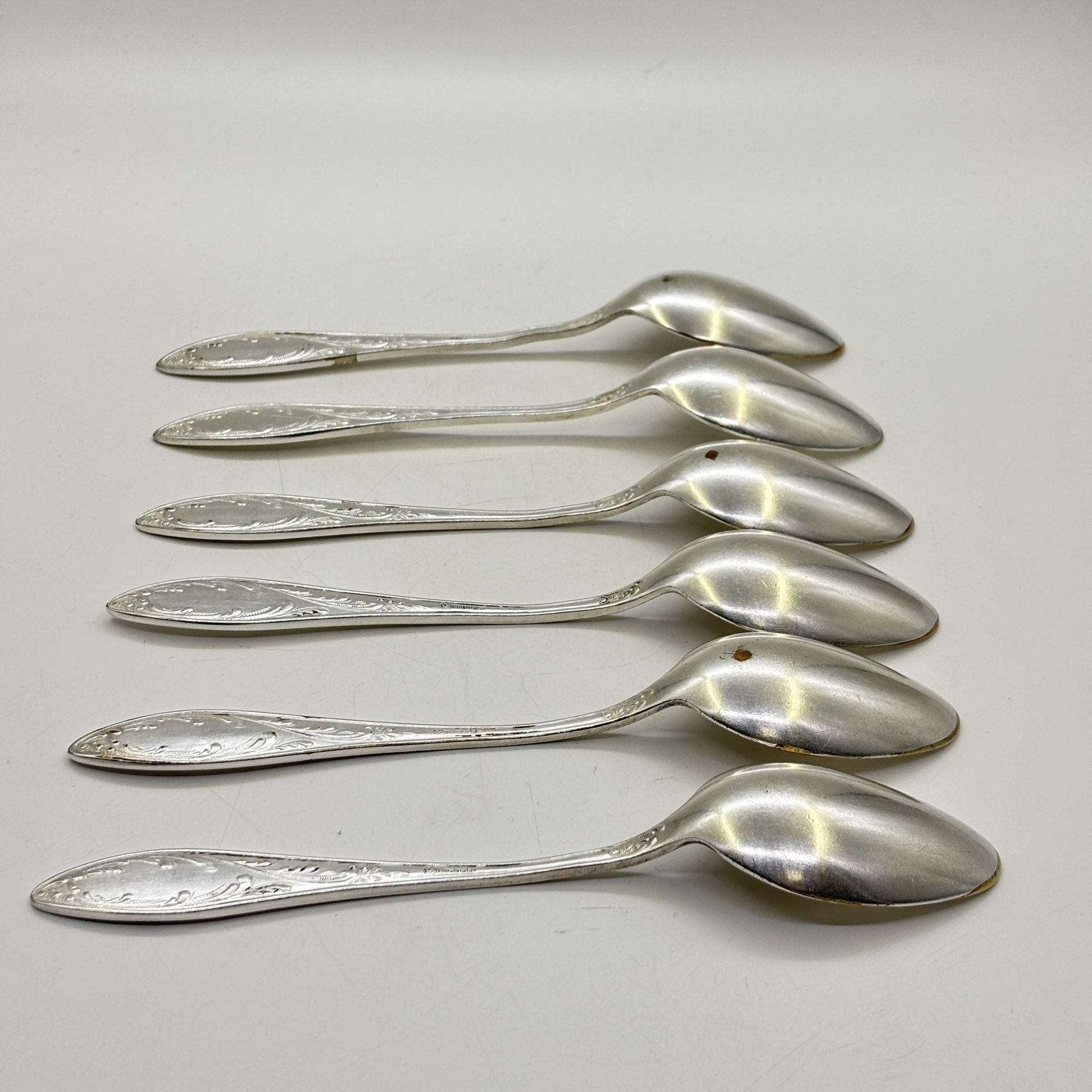 Набор из шести столовых ложек "Пламя", мНЦ (медь-никель-цинк), Кольчугинский завод цветных металлов, СССР, 1960-1980 гг.