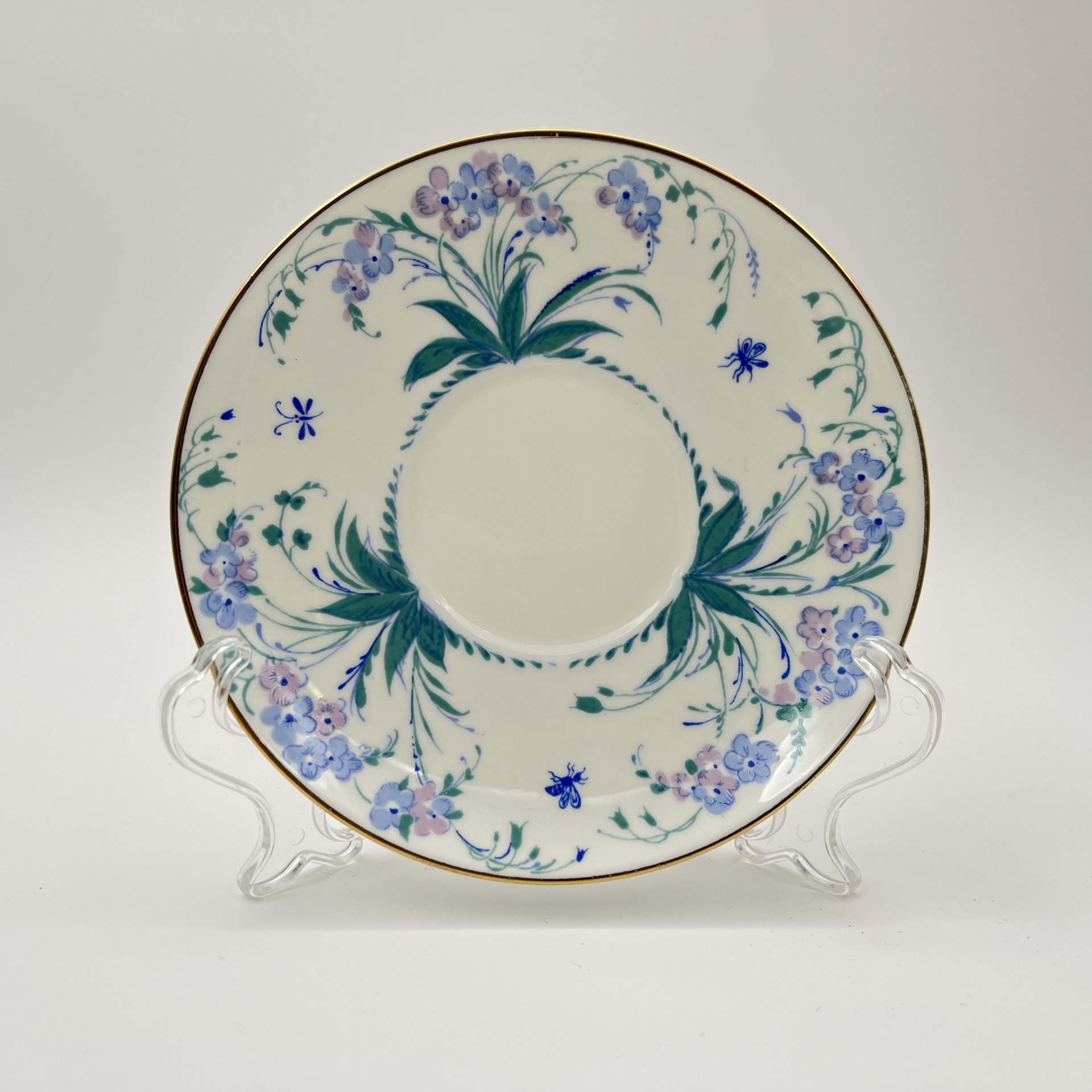 Трио кофейное "Незабудки", автор формы "Ландыш" Э.М. Криммер, автор рисунка Матвеева О.М., фарфор, деколь, золочение, Ленинградский фарфоровый завод (ЛФЗ), СССР, 1970-1992 гг.