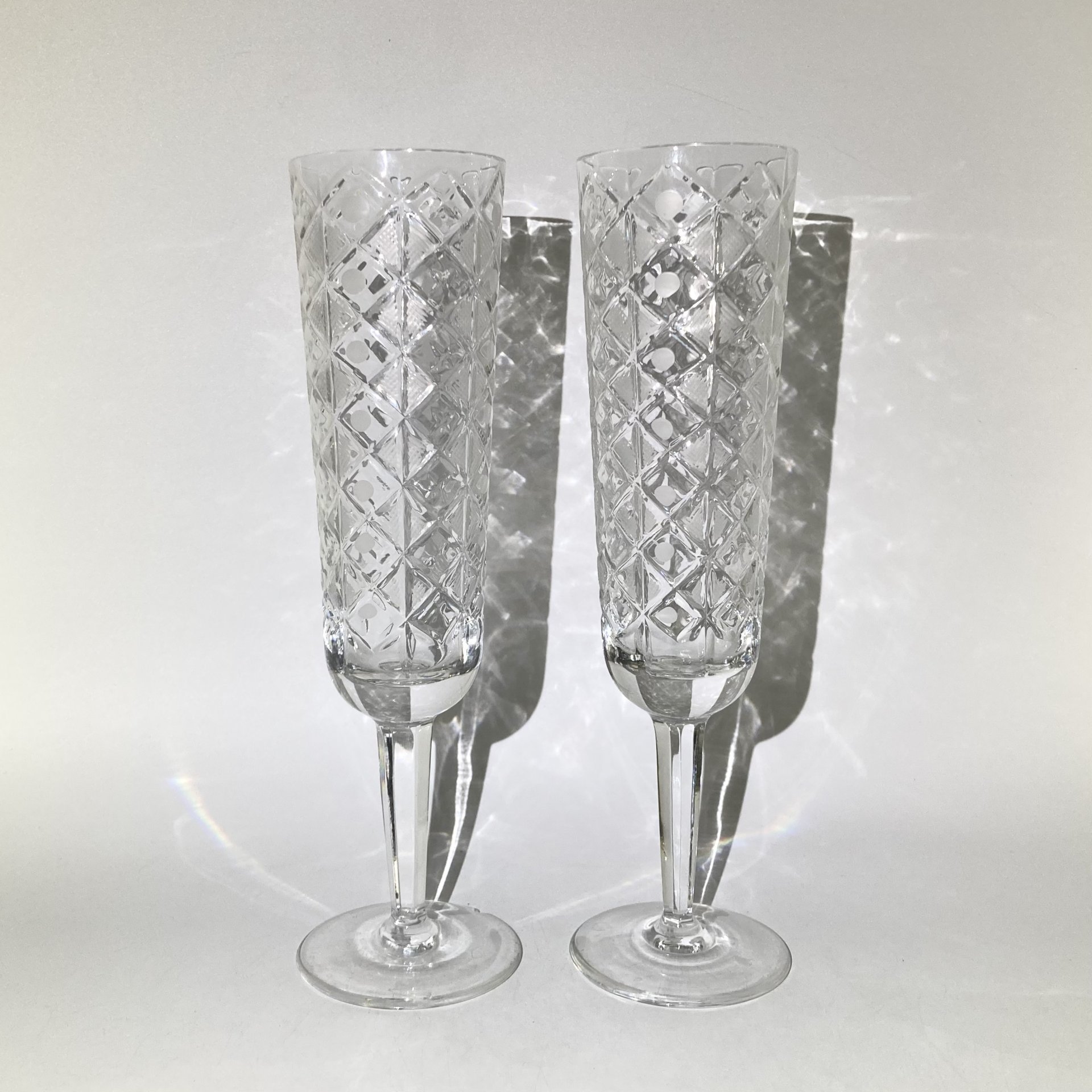Набор из 2-х фужеров с рельефным декором, хрусталь, алмазная грань, СССР, 1970-1990 гг.
