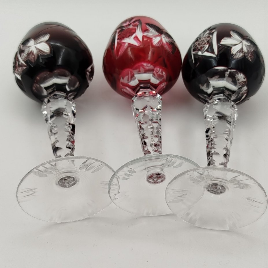 Набор бокалов (рюмок) для крепленых вин на 3 персоны, с резным декором