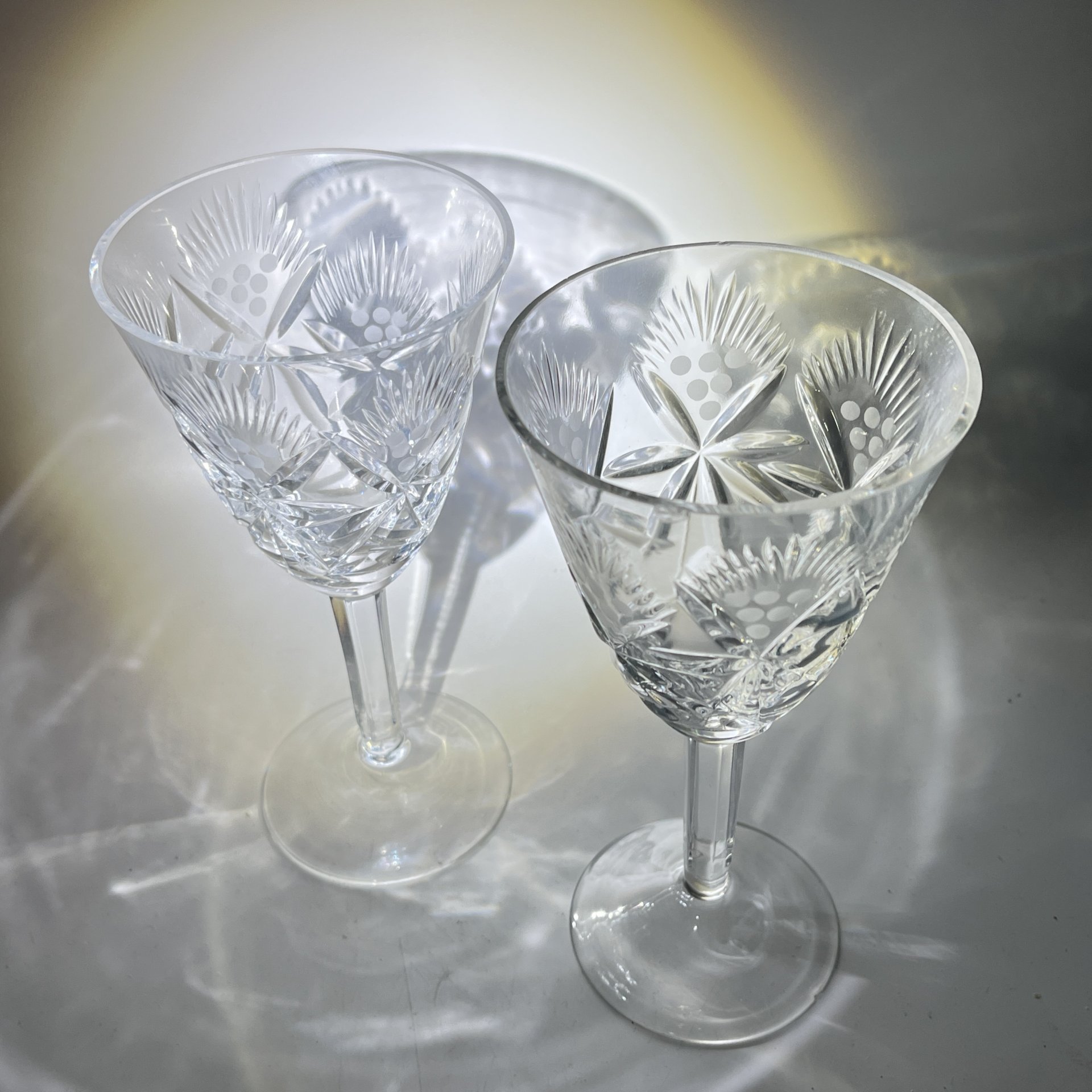 Набор из 2 бокалов с растительным декором, хрусталь, пресс, алмазная грань, СССР, 1970-1990 гг.