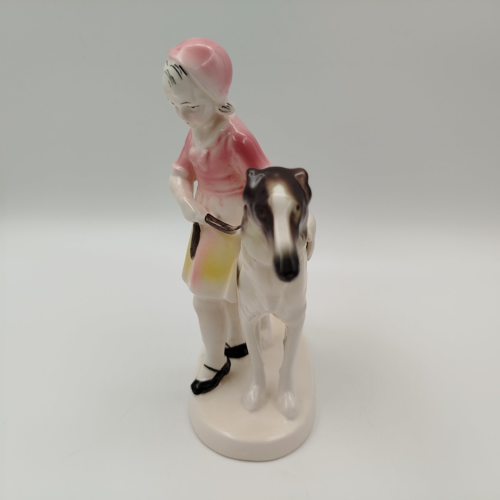 Статуэтка "Девочка с борзой", Katzhutte