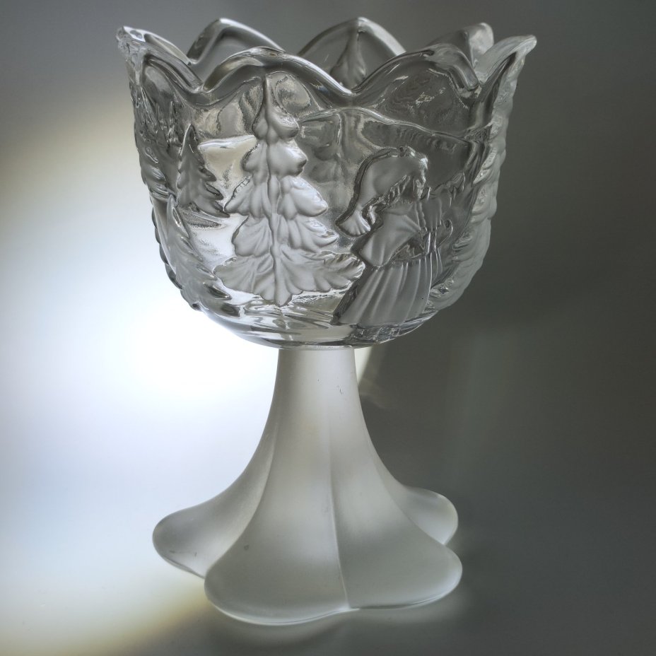 Ваза (подсвечник) с рельефным изображением зимнего леса, стекло, пресс, матирование, Walther Glas, Германия, 1980-2000 гг.