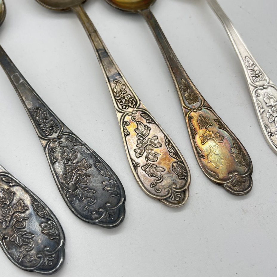 Набор из 3 столовых и 2 десертных ложек