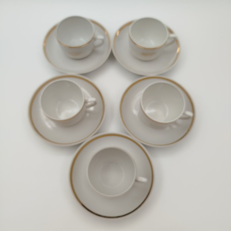 Набор кофейных пар с надписью "Кафе" на 5 персон, фарфор, золочение, Дмитровский фарфоровый завод (ДФЗ Вербилки), СССР, 1968-1991 гг.